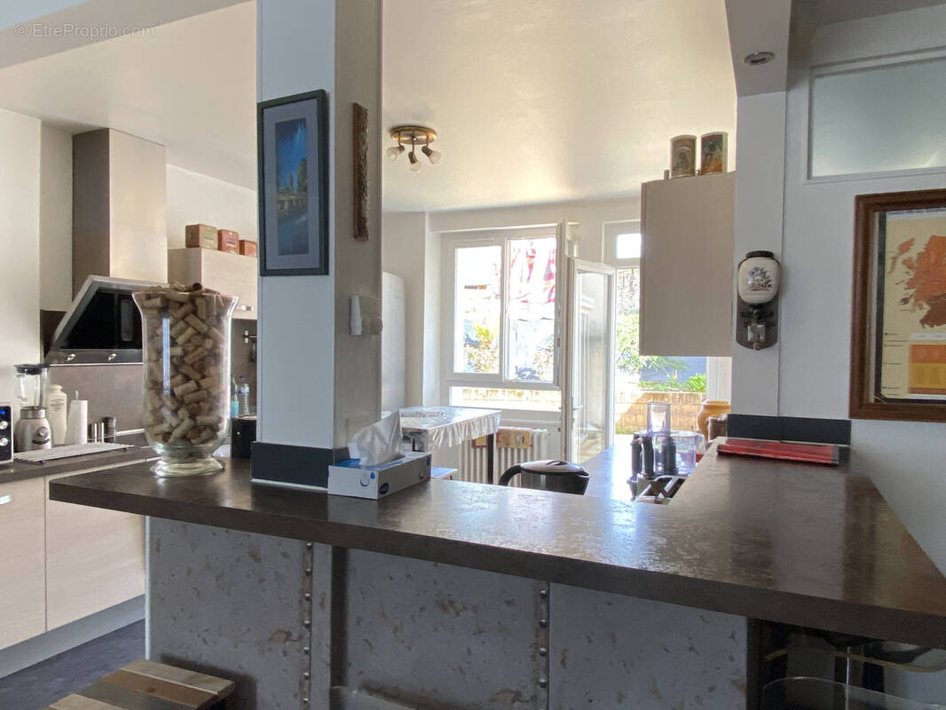 Maison à SAINT-GERMAIN-LES-BELLES