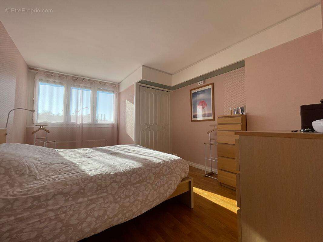 Appartement à SOTTEVILLE-LES-ROUEN