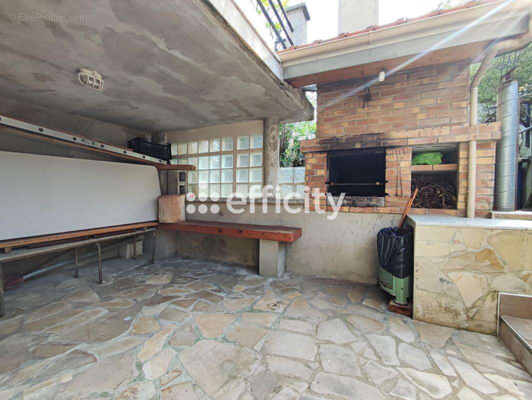 Maison à SAINT-DENIS