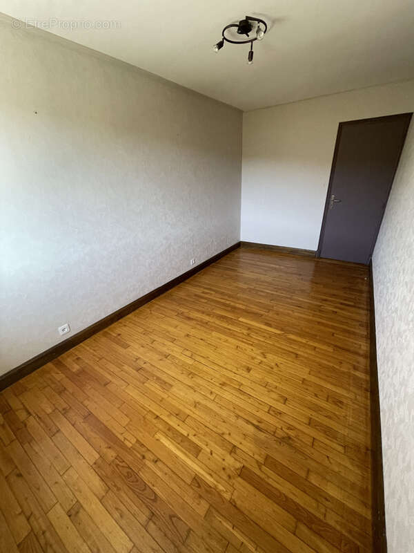 Maison à SAINT-GENIEZ-D&#039;OLT