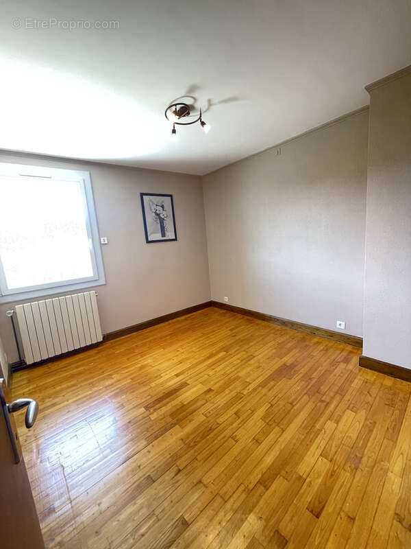 Maison à SAINT-GENIEZ-D&#039;OLT