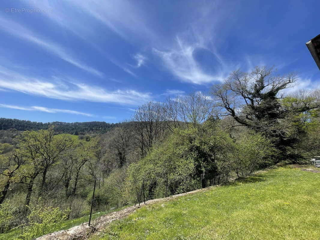 Maison à SAINT-GENIEZ-D&#039;OLT