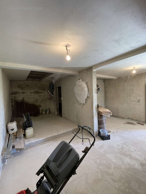 Maison à SAINT-GENIEZ-D&#039;OLT