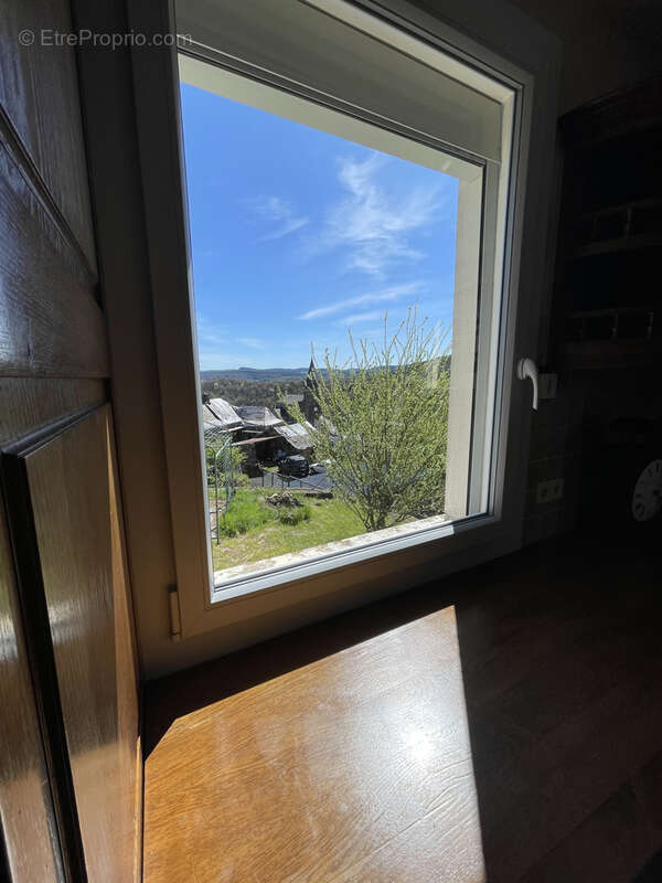 Maison à SAINT-GENIEZ-D&#039;OLT