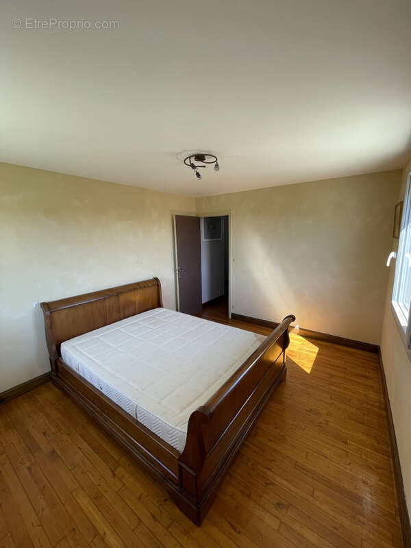 Maison à SAINT-GENIEZ-D&#039;OLT