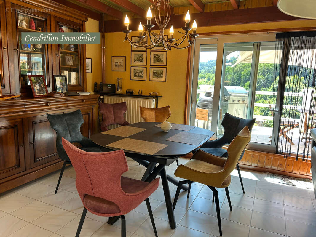 Maison à SAINTE-FEYRE