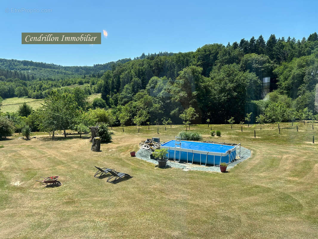 Maison à SAINTE-FEYRE