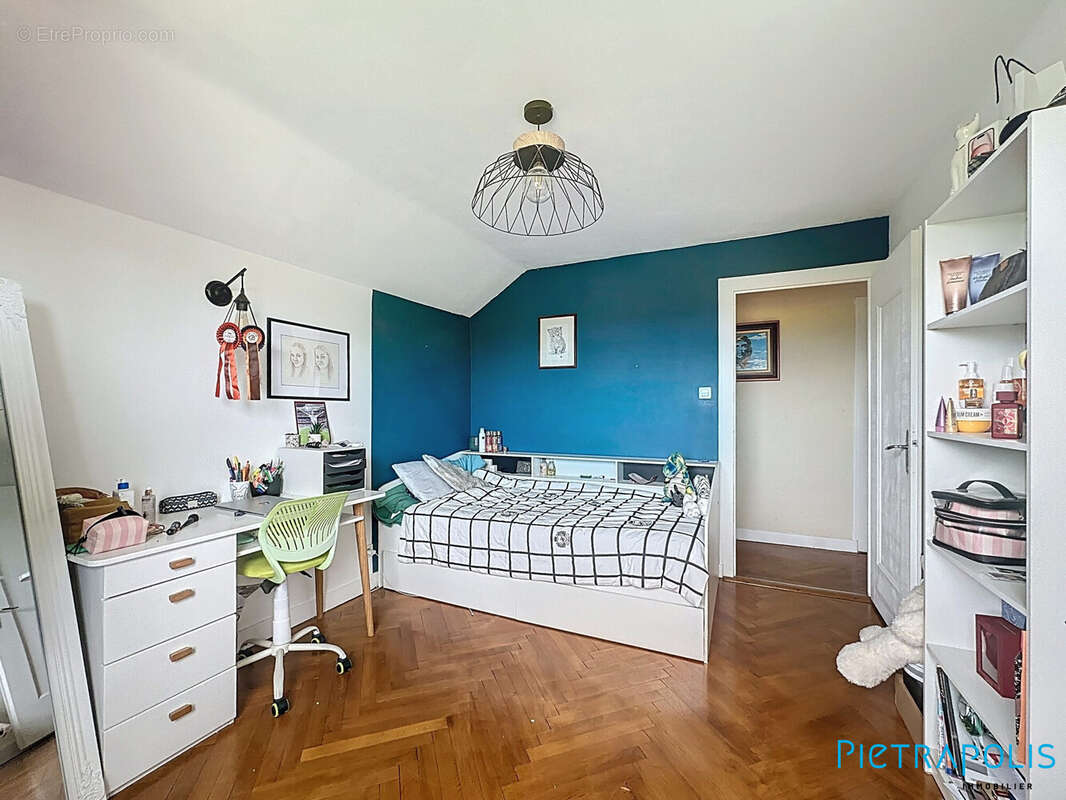 Maison à DIVONNE-LES-BAINS