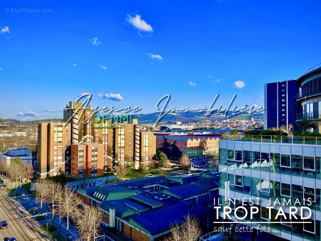 Appartement à SAINT-ETIENNE