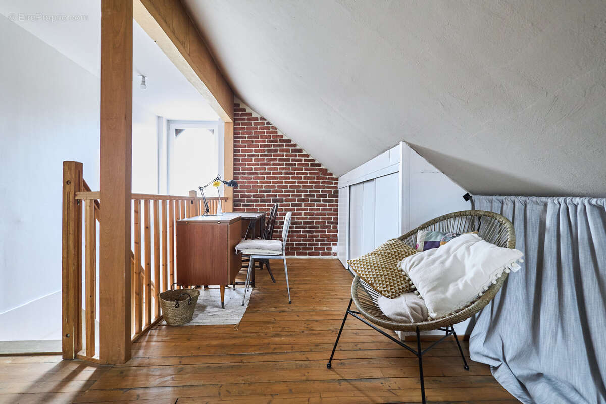 Appartement à TINQUEUX