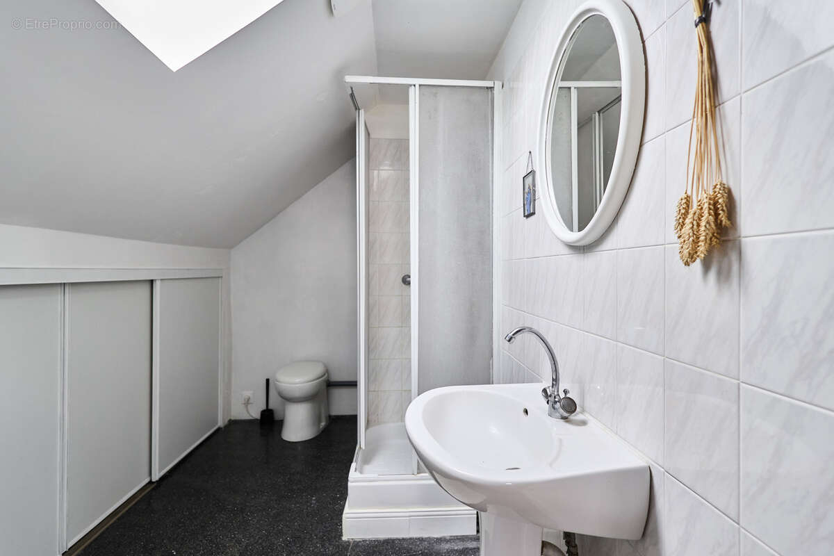 Appartement à TINQUEUX