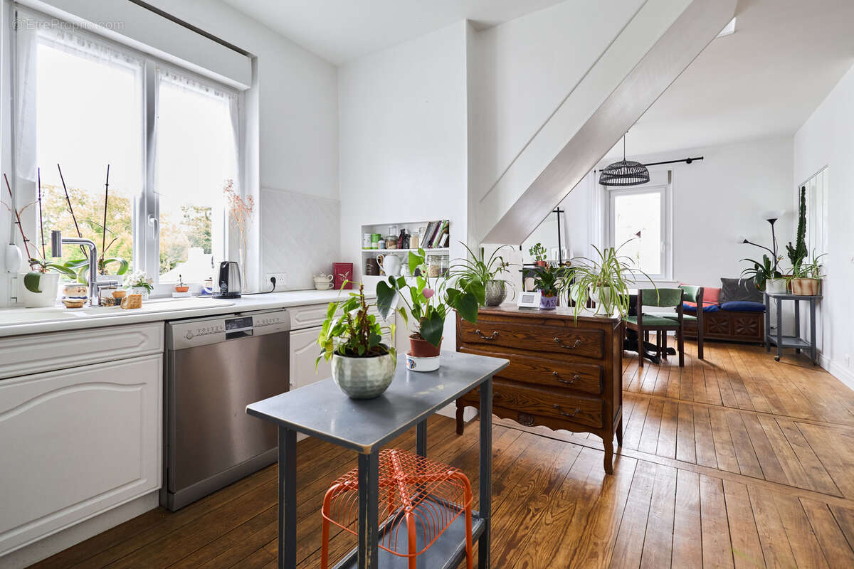 Appartement à TINQUEUX