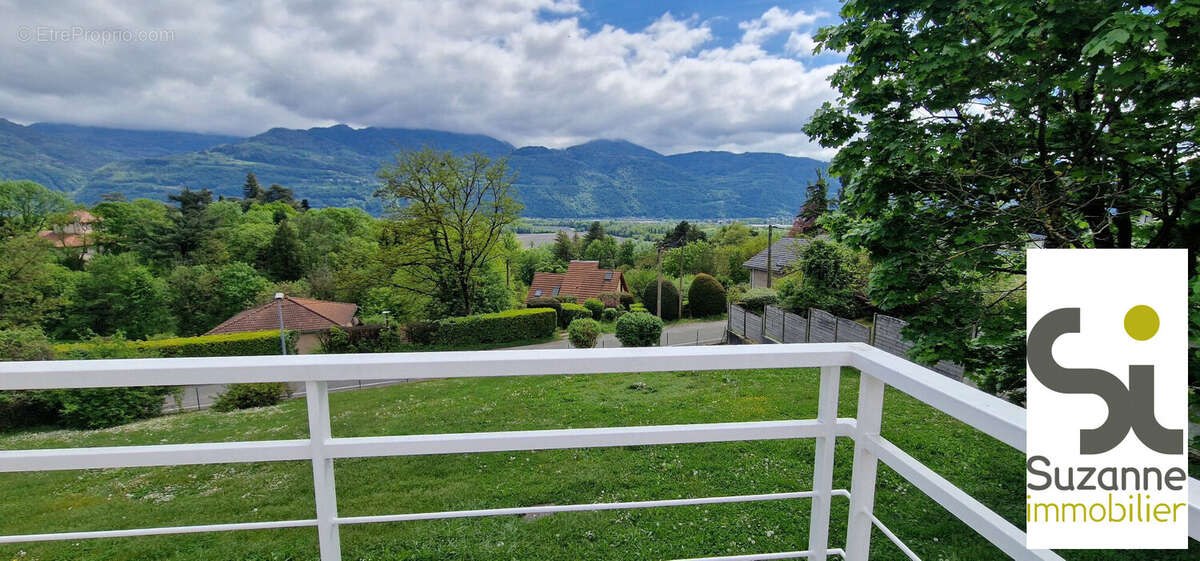 Maison à SAINT-NAZAIRE-LES-EYMES