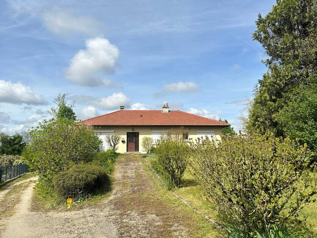 Maison à BOURG-EN-BRESSE