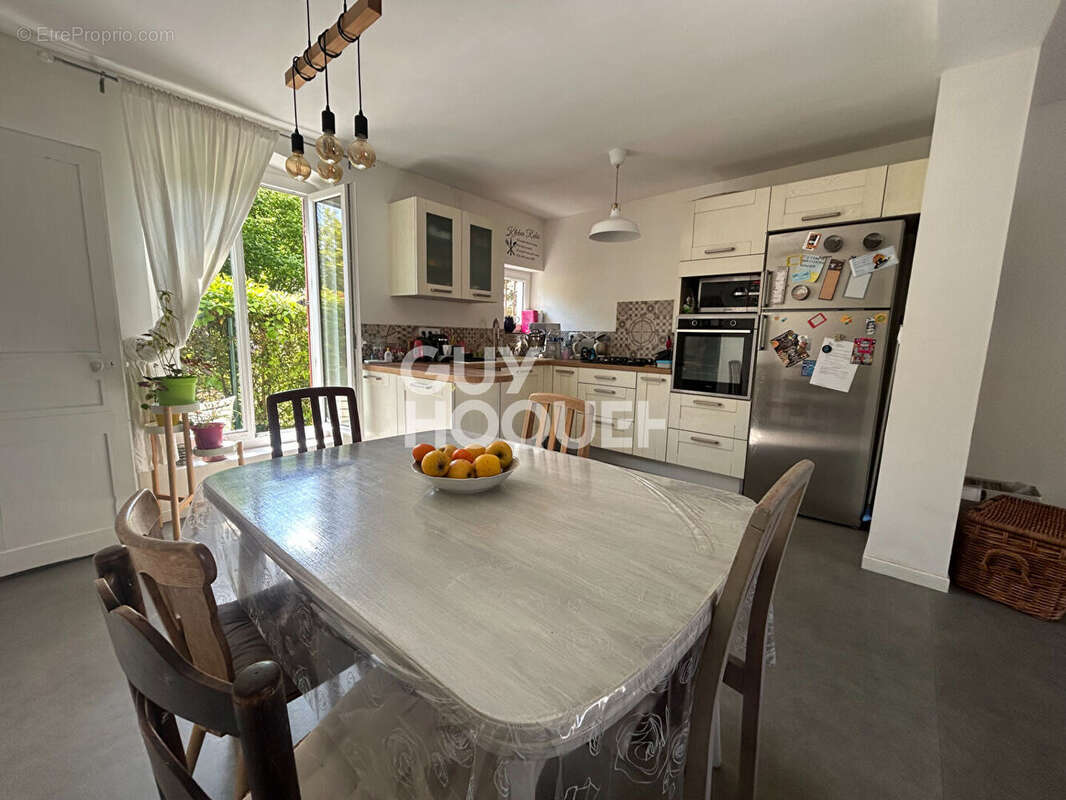 Maison à NEUILLY-PLAISANCE