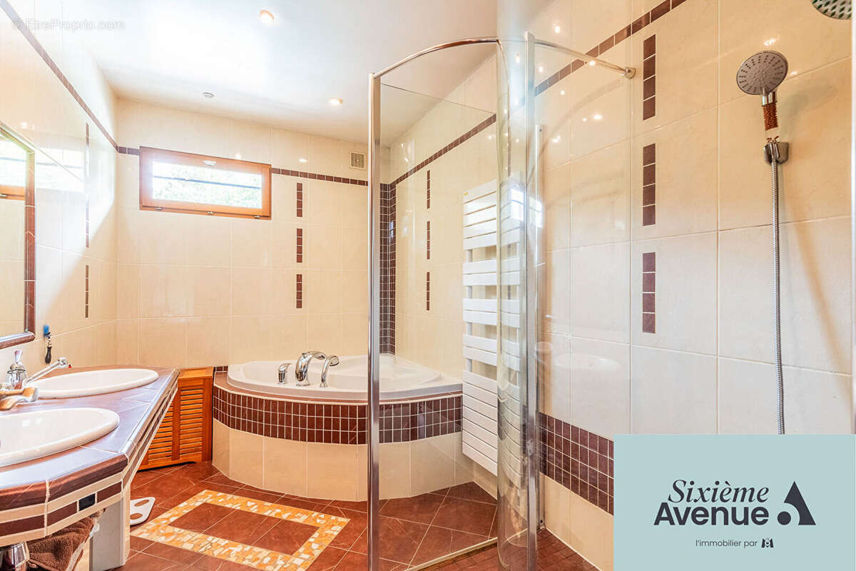 Maison à LONGJUMEAU