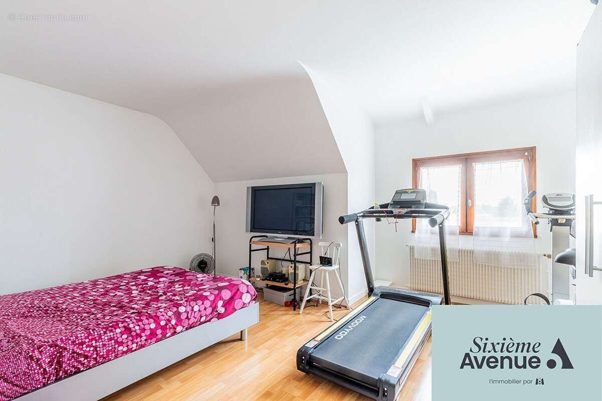 Maison à LONGJUMEAU