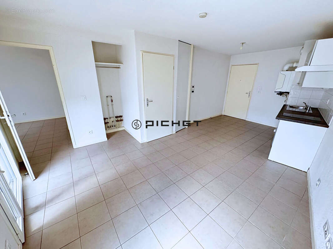 Appartement à CENON
