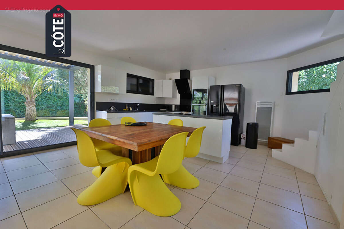 Maison à ENSUES-LA-REDONNE