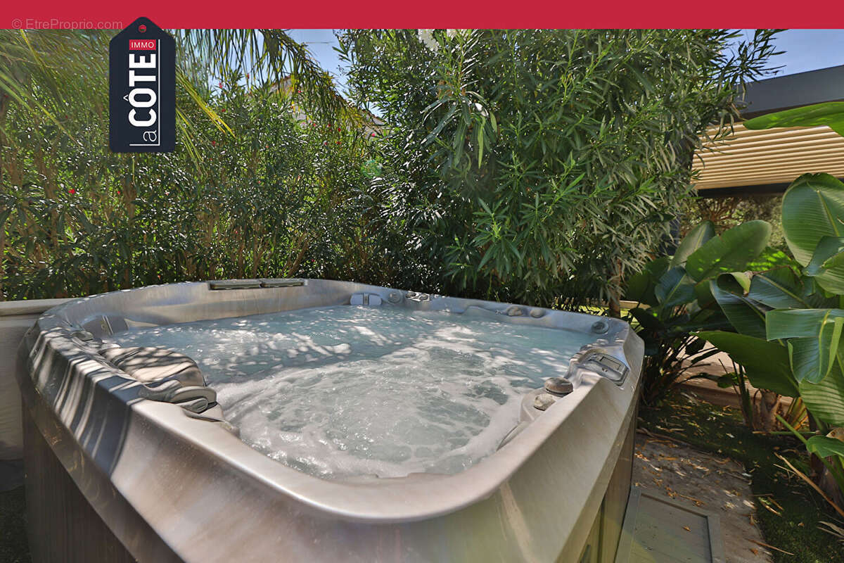 Maison à ENSUES-LA-REDONNE