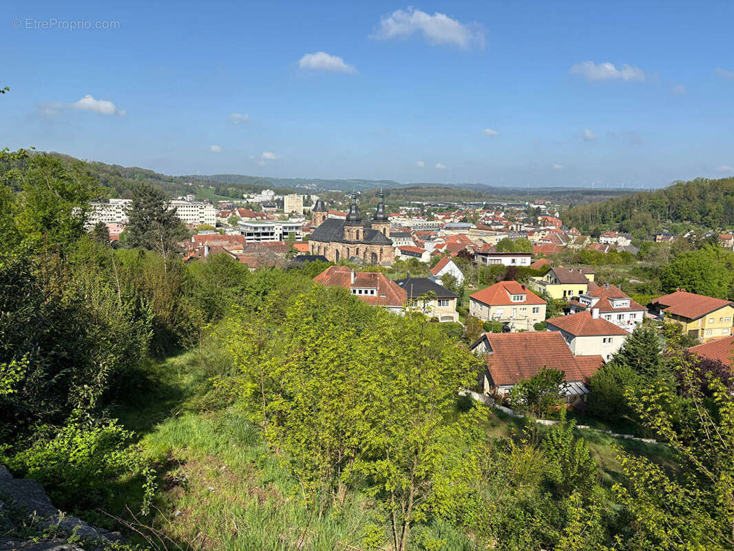 Terrain à SAINT-AVOLD