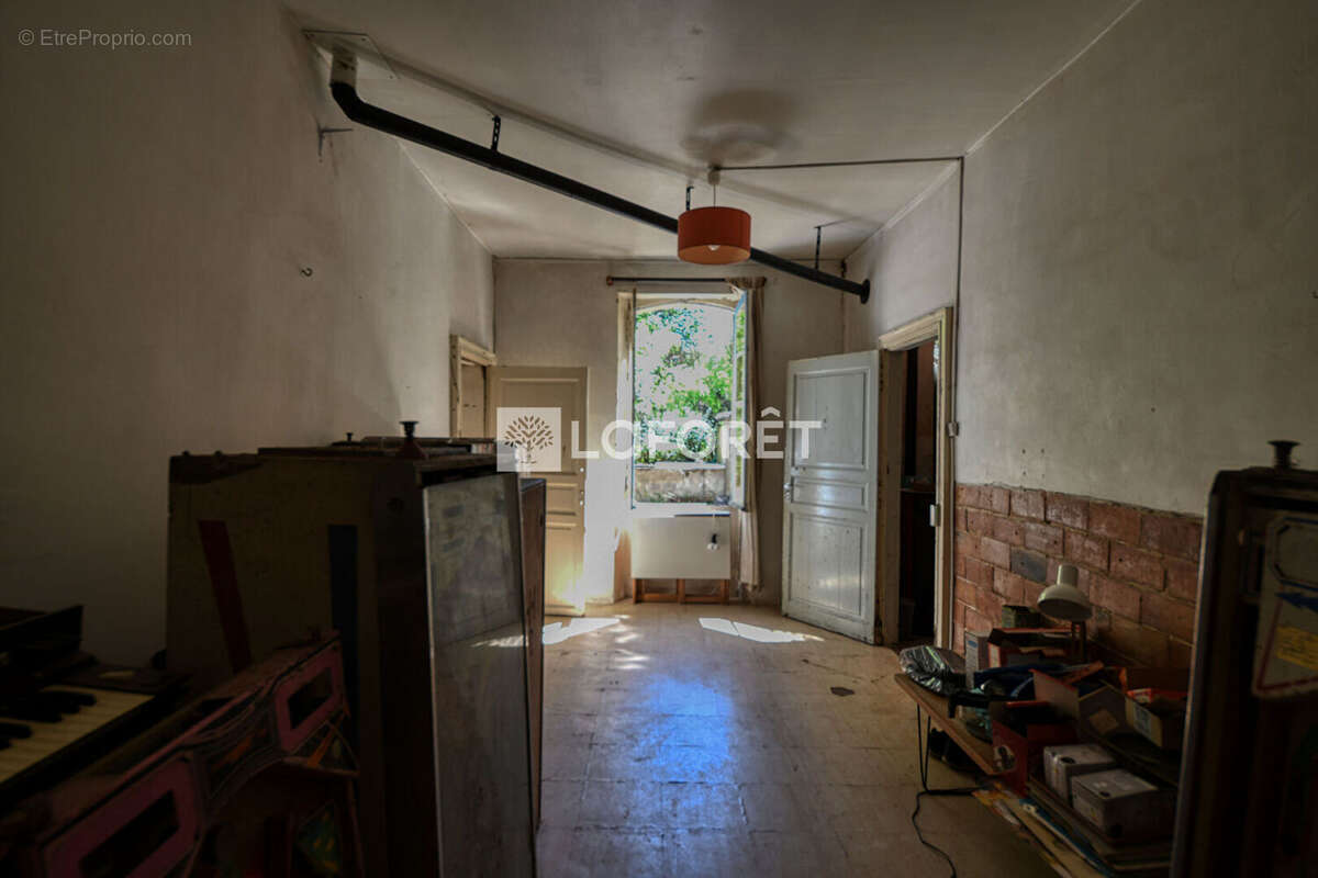 Maison à LISLE-SUR-TARN