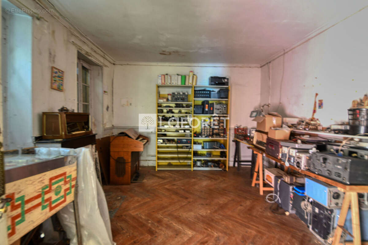 Maison à LISLE-SUR-TARN