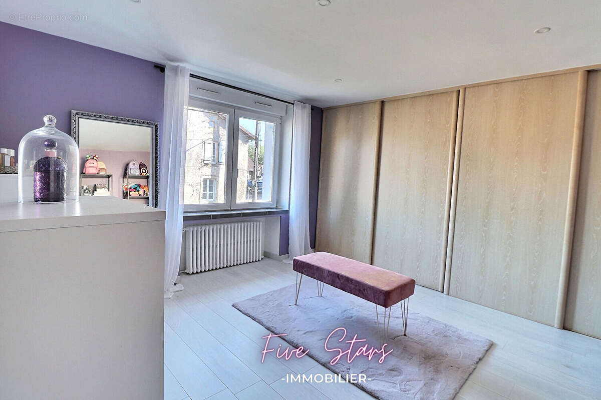 Maison à ERROUVILLE