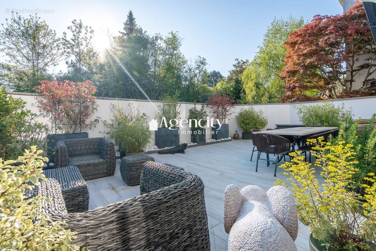 Maison à LAGNY-SUR-MARNE