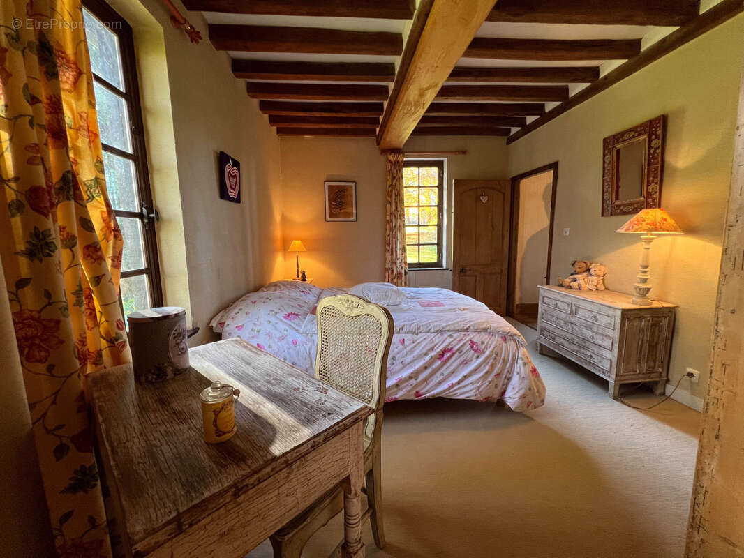 Maison à SAINTE-MARGUERITE-DE-VIETTE