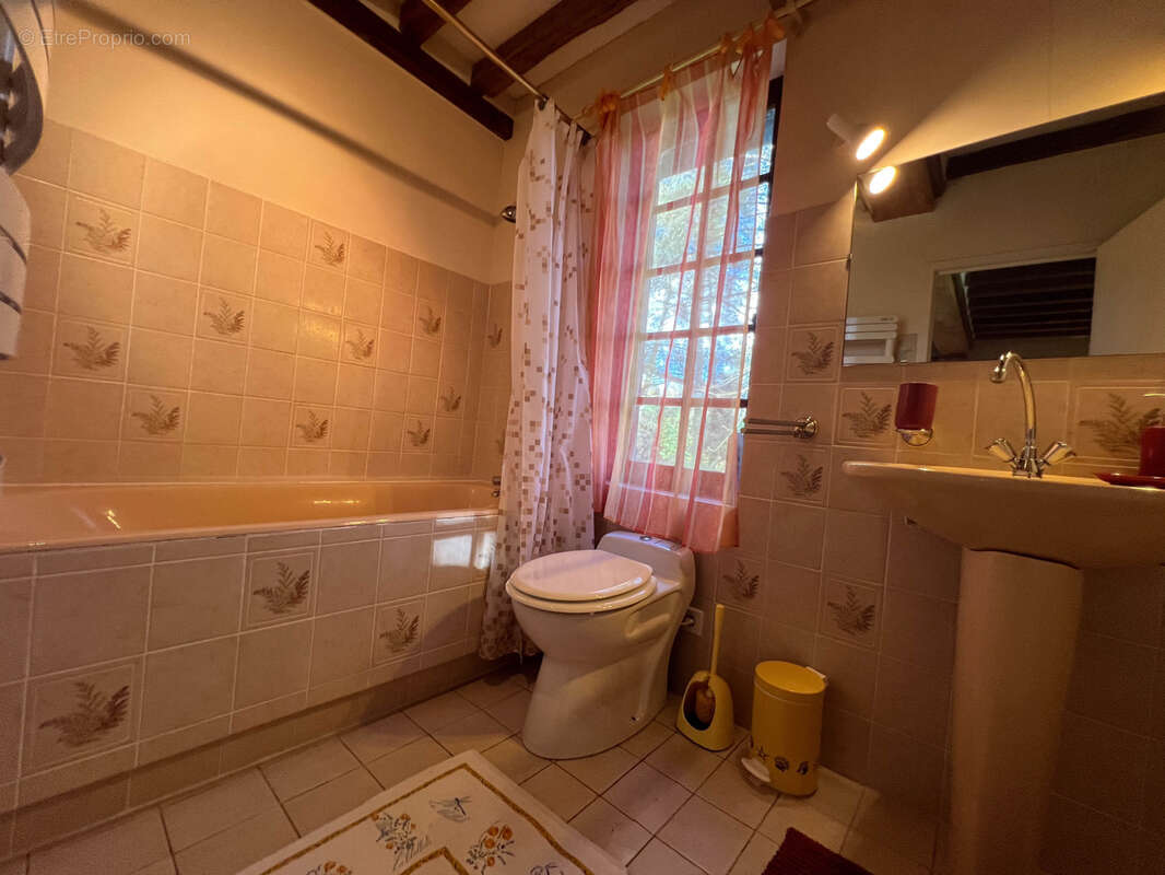 Maison à SAINTE-MARGUERITE-DE-VIETTE