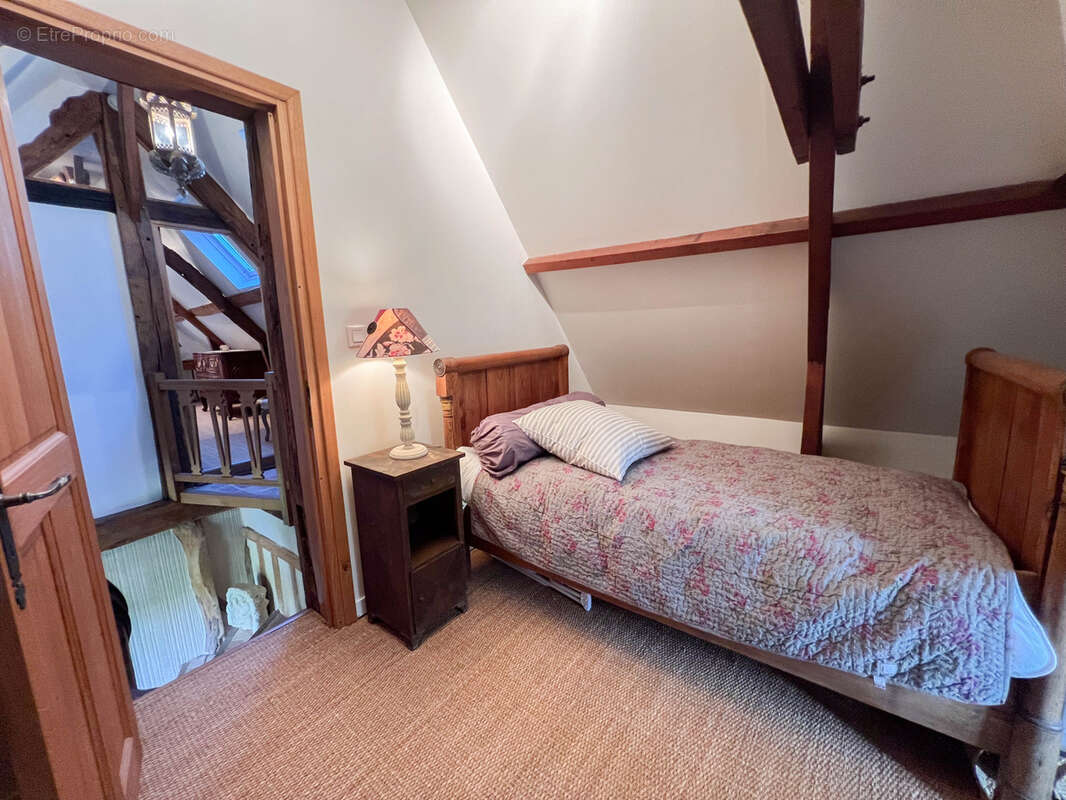 Maison à SAINTE-MARGUERITE-DE-VIETTE