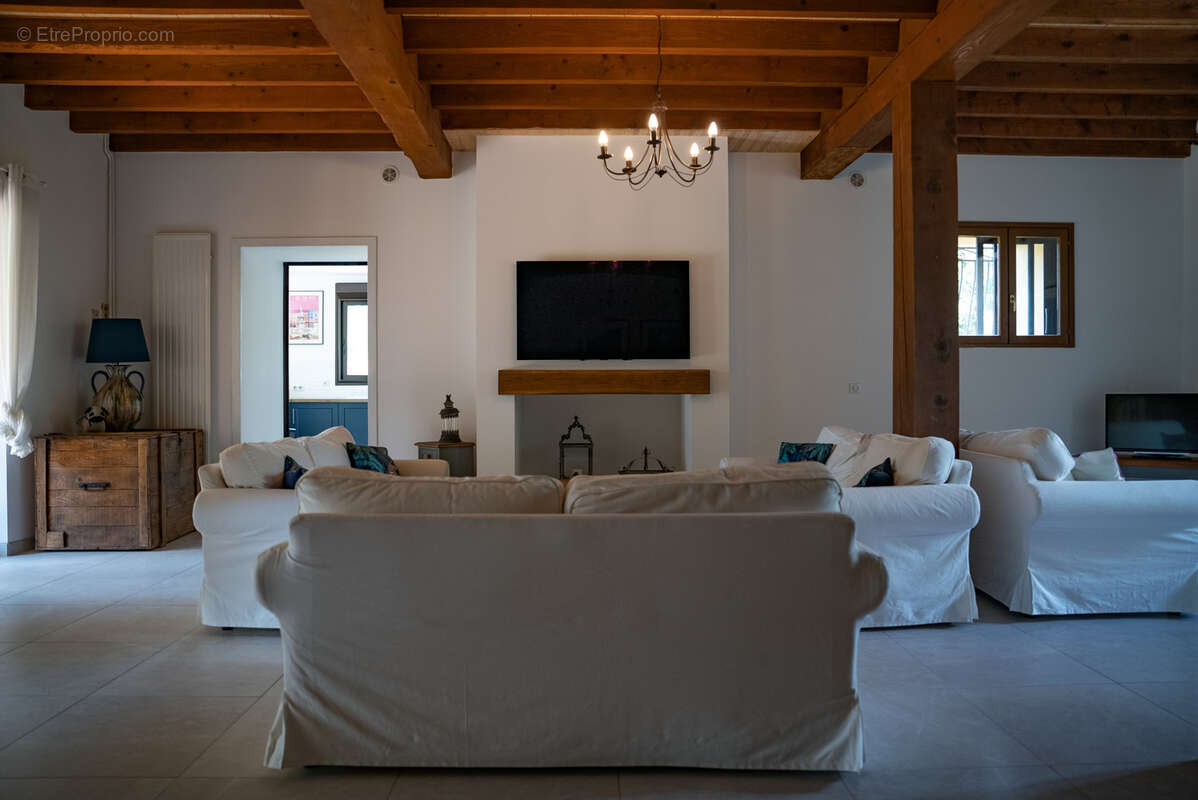 Maison à BELVEZE-DU-RAZES