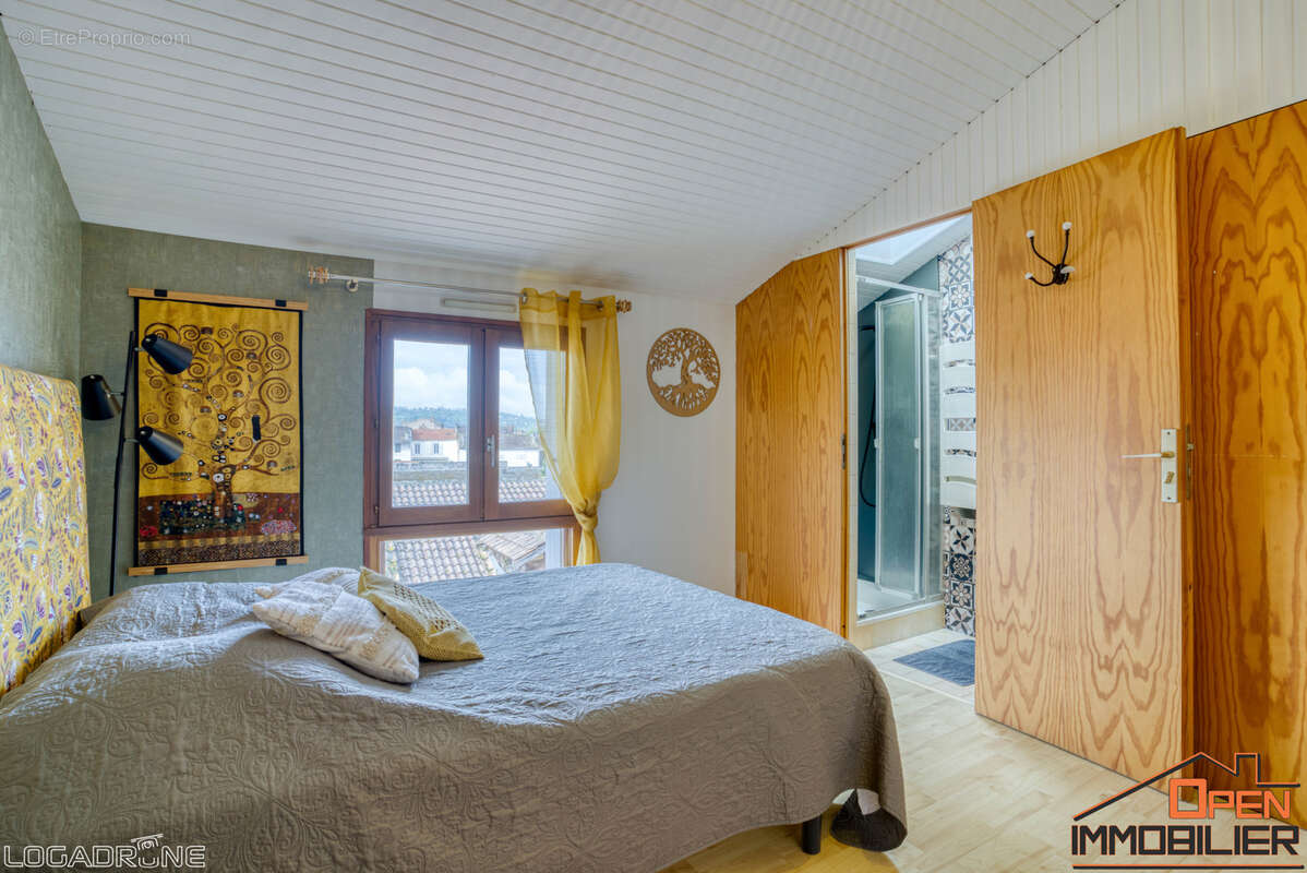 Appartement à VILLENEUVE-SUR-LOT