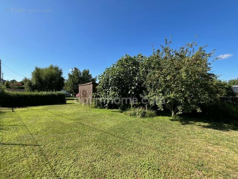 Terrain à HONFLEUR
