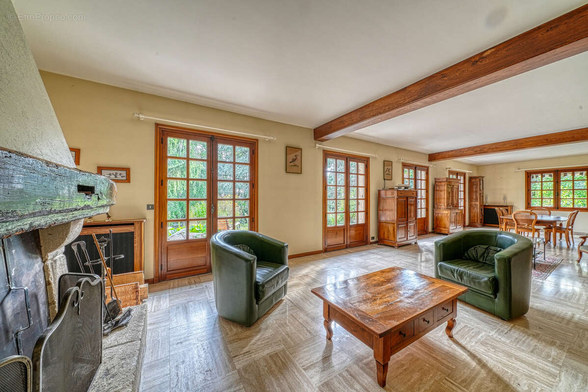 Maison à DEUIL-LA-BARRE