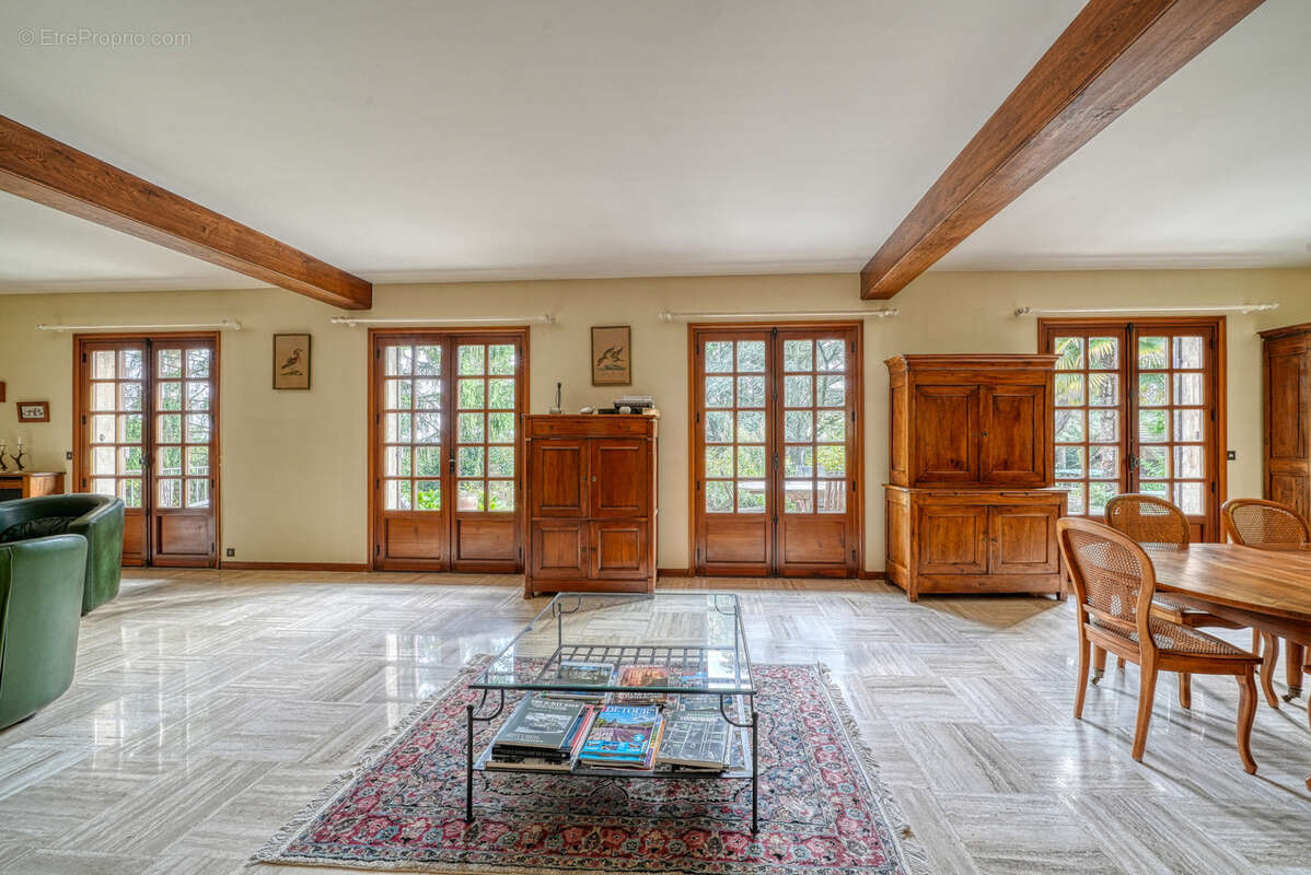 Maison à DEUIL-LA-BARRE