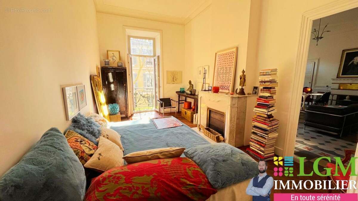Appartement à NIMES