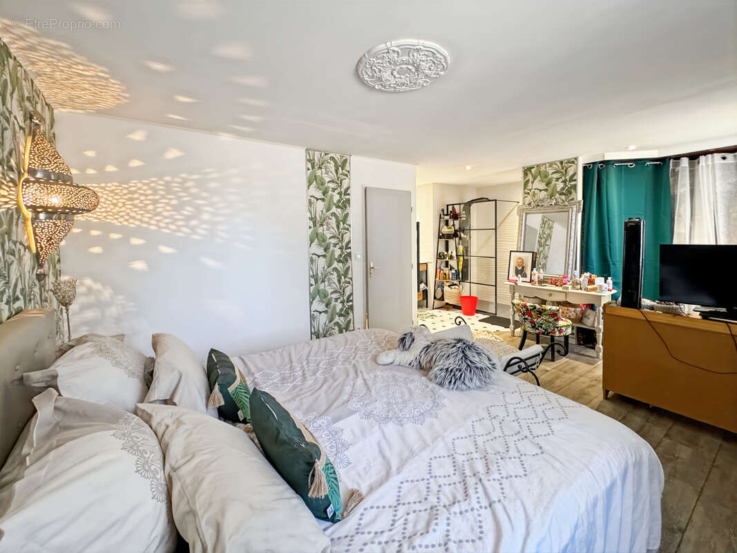 Maison à LE PIAN-MEDOC