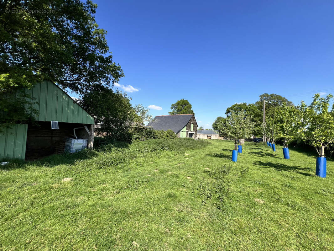 Maison à MARSAC-SUR-DON