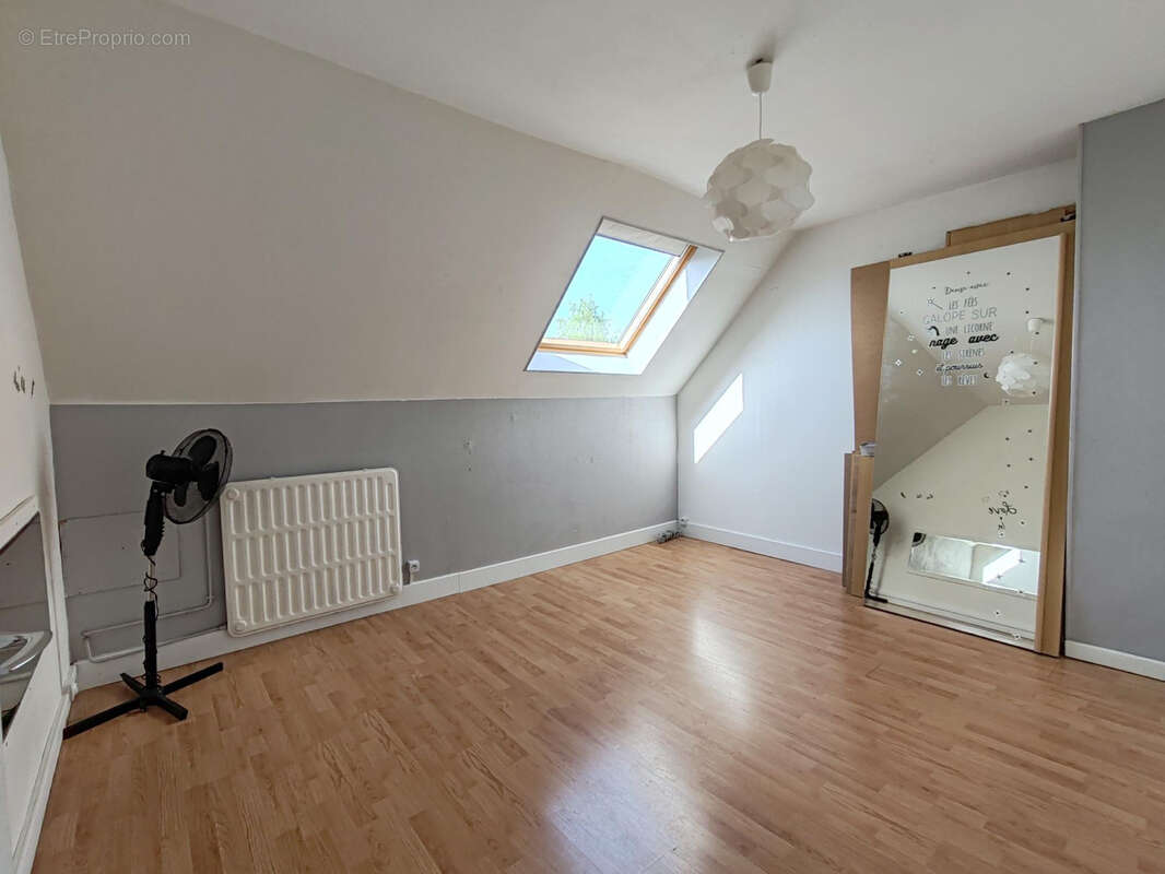 Maison à VILLERS-COTTERETS