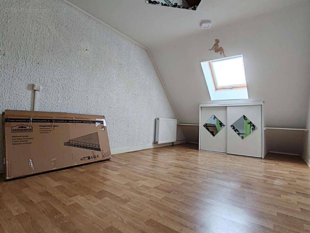 Maison à VILLERS-COTTERETS