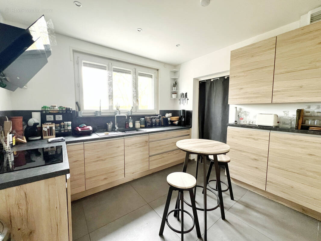 Appartement à SAINT-PRIEST