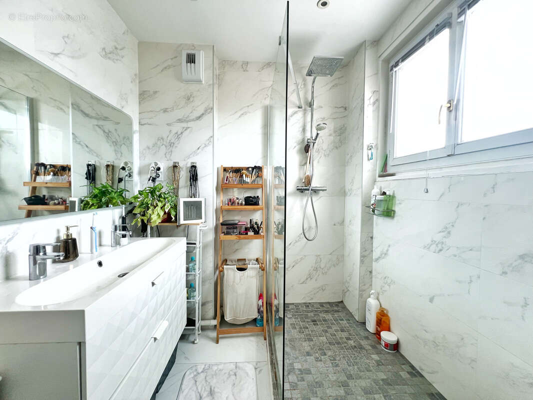 Appartement à SAINT-PRIEST