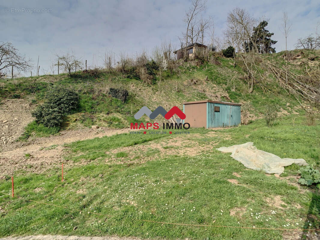 Terrain à SOULTZ-LES-BAINS