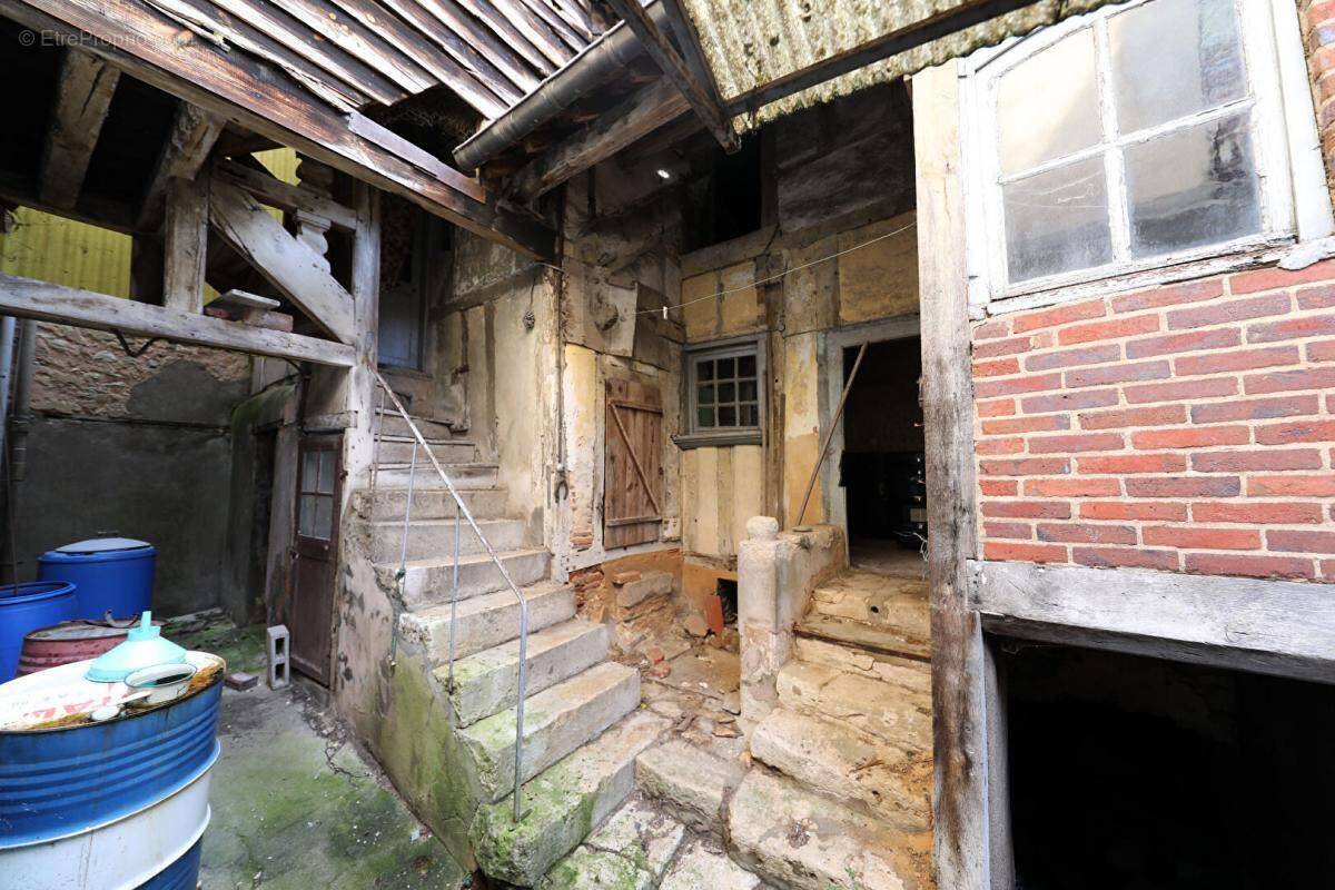 Maison à CHATILLON-COLIGNY