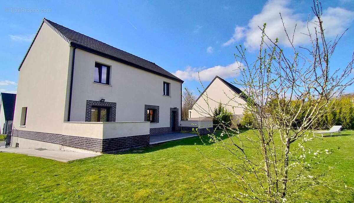 Maison à ALLONVILLE