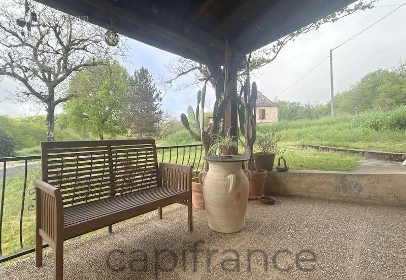 Maison à BEAULIEU-SUR-DORDOGNE