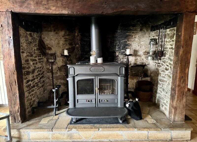 Maison à BEAULIEU-SUR-DORDOGNE