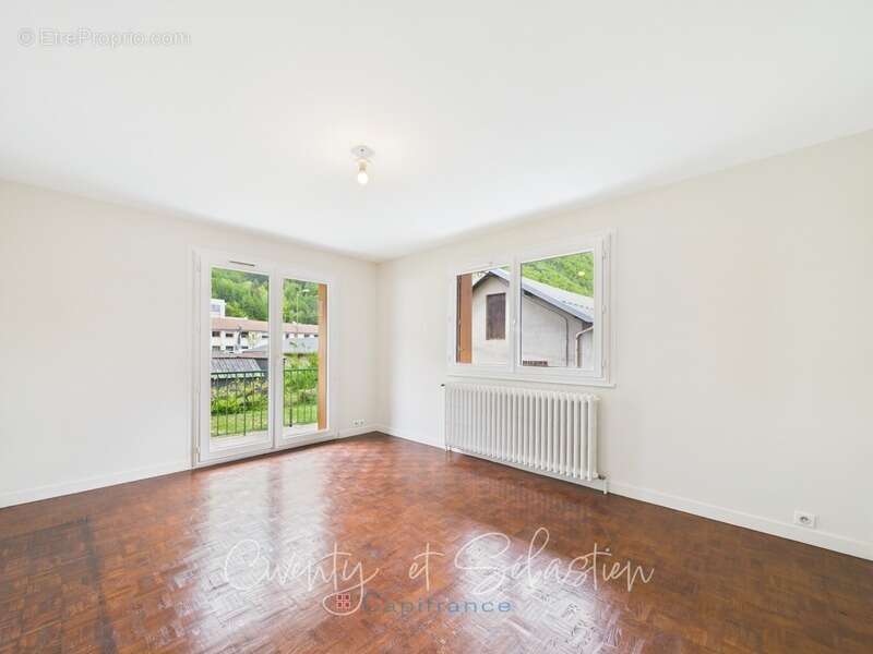 Appartement à SAINT-MARCEL